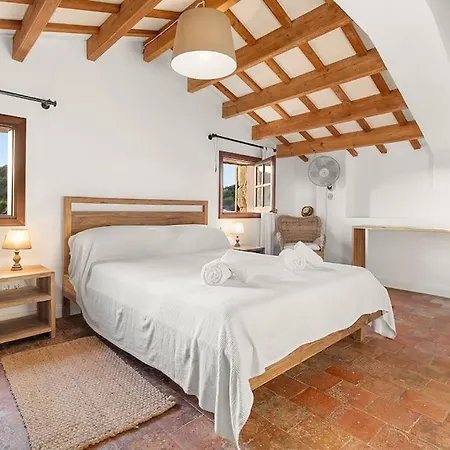 A Rural Retreat In Menorca *