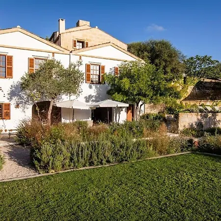 A Rural Retreat In Menorca