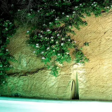 A Rural Retreat In Menorca Alaior
