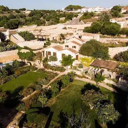A Rural Retreat In Menorca Βίλα