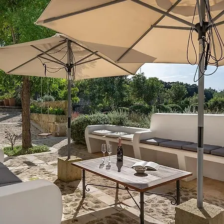 A Rural Retreat In Menorca Βίλα *