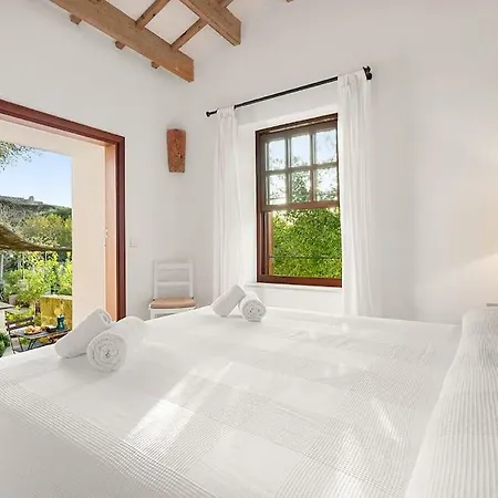 A Rural Retreat In Menorca
