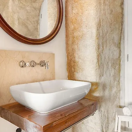 A Rural Retreat In Menorca Alaior