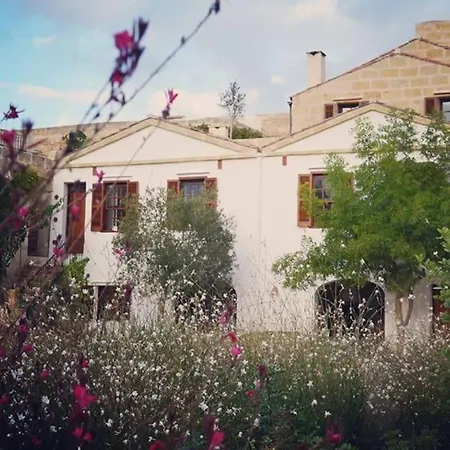 A Rural Retreat In Menorca Alaior